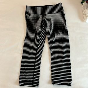 Lulu striped pants size 6